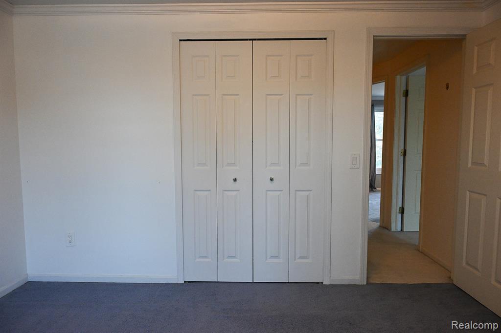 4427 Cahill Drive, Troy, MI 48098 — Photo 21