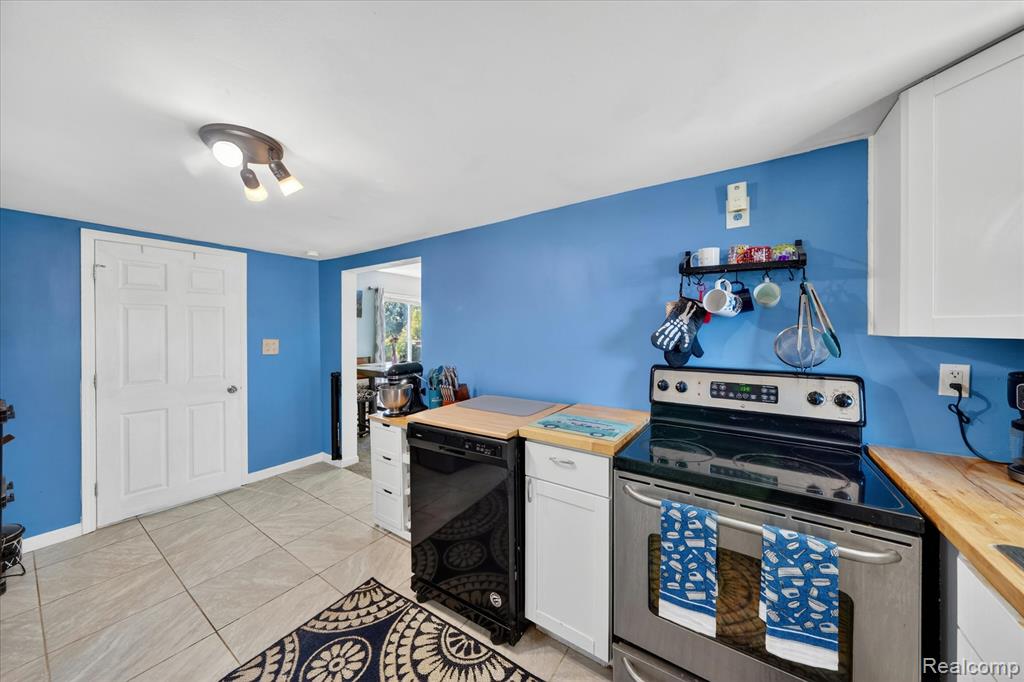 47 Avery Street, Mount Clemens, MI 48043 — Photo 15