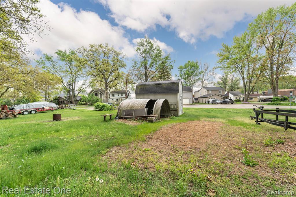 10194 Elmcrest Road, Whitmore Lake, MI 48189 — Photo 28