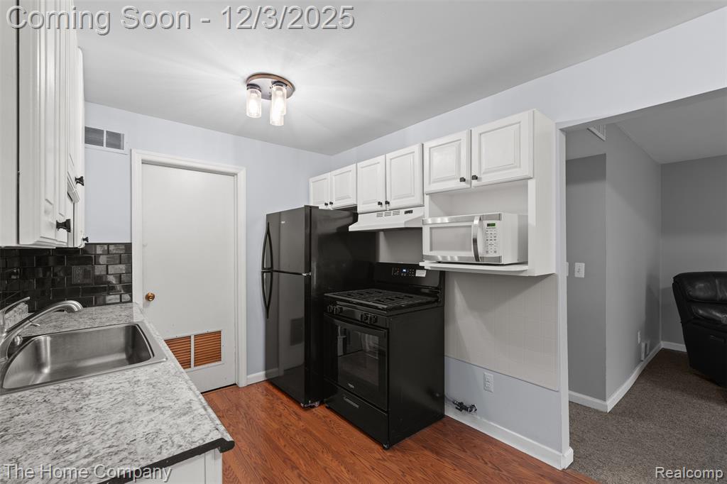 4223 Venoy Road, Wayne, MI 48184 — Photo 11