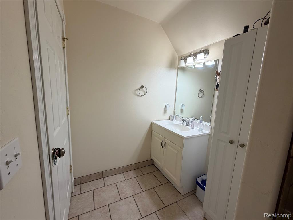 4247 Banker Street, North Branch, MI 48461 — Photo 26