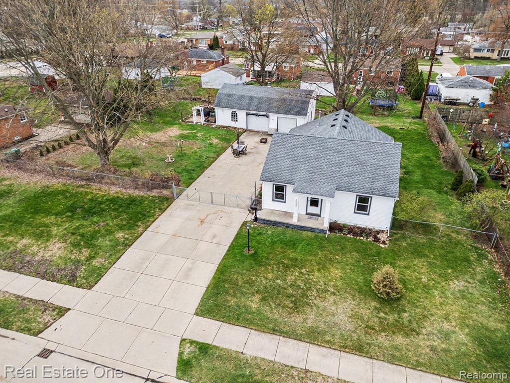 30453 Sheridan Street, Garden City, MI — Photo 24