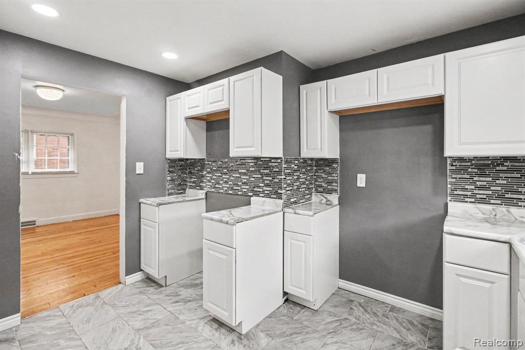 18112 Northlawn Street, Detroit, MI 48221 — Photo 13