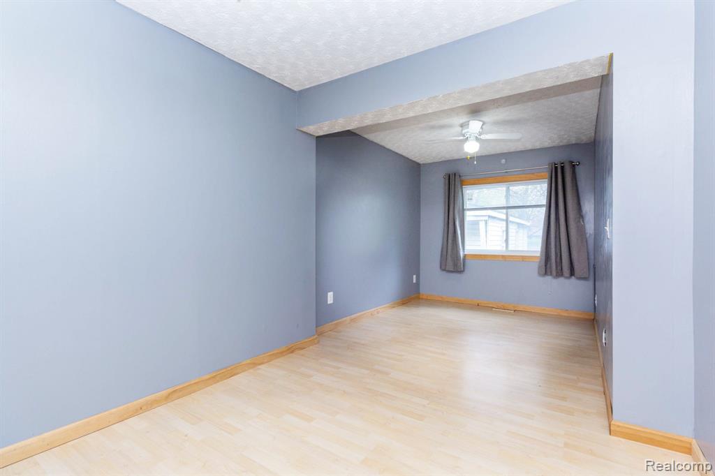 4249 Bonning Avenue, Warren, MI 48091 — Photo 16