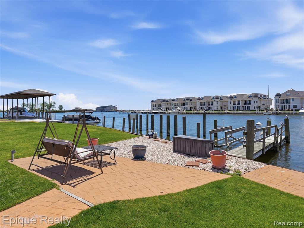 33124 N River Road, Harrison Township, MI — Photo 51