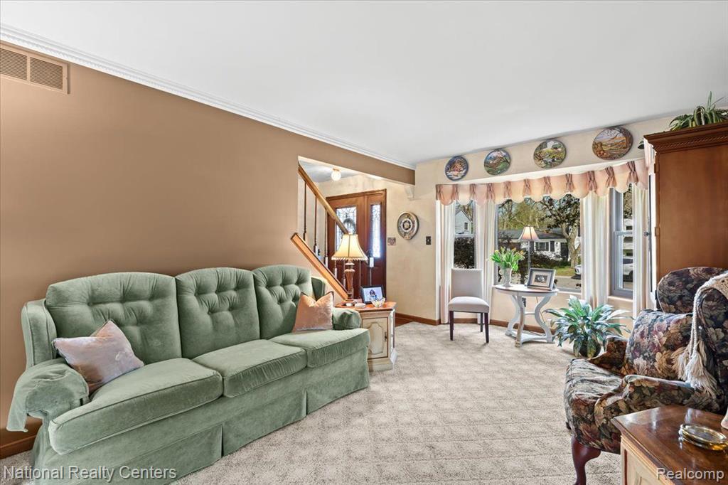 1018 FAIRWAY TRAILS Drive, Brighton, MI 48116 — Photo 16