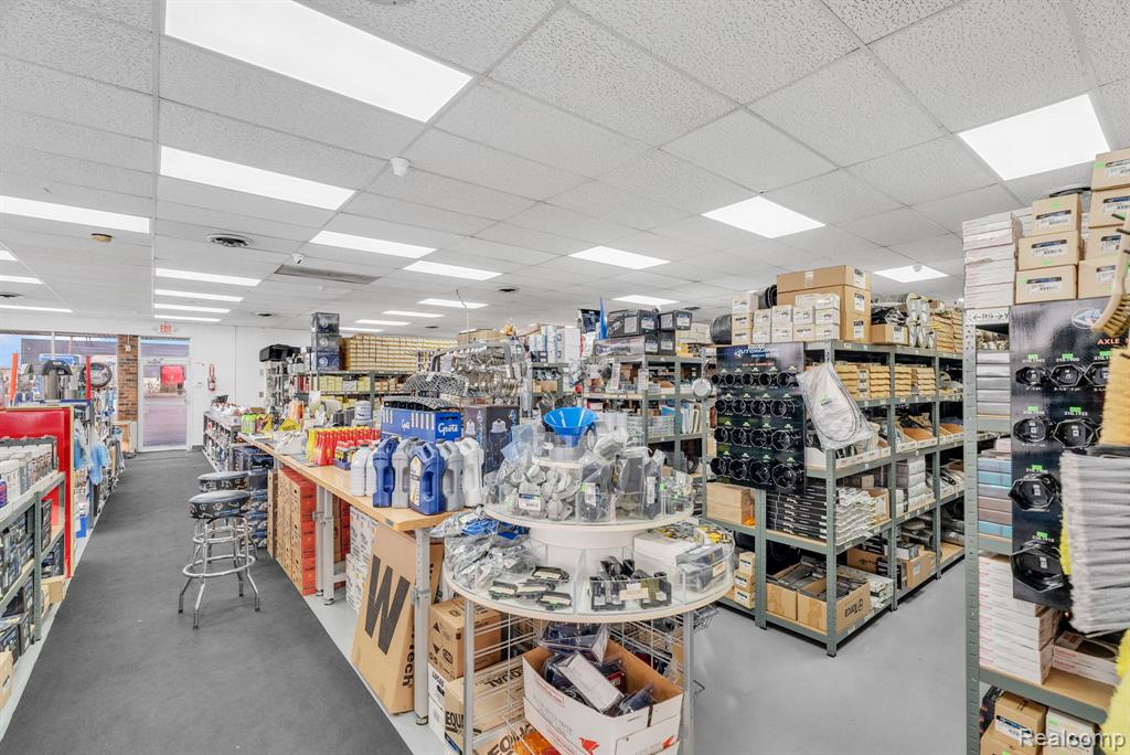 1475 S Newburgh Road, Westland, MI, 48186