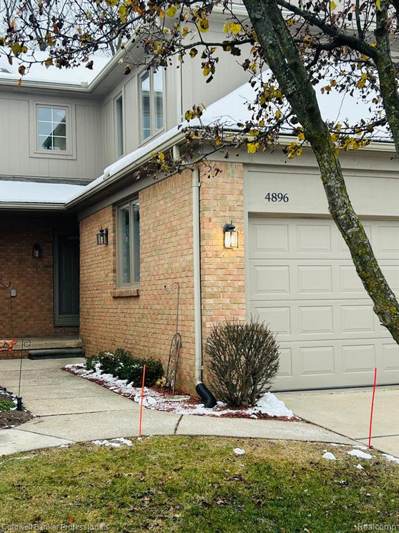 4896 Royal Cove Drive, Shelby Twp, MI 48316 — Photo 4
