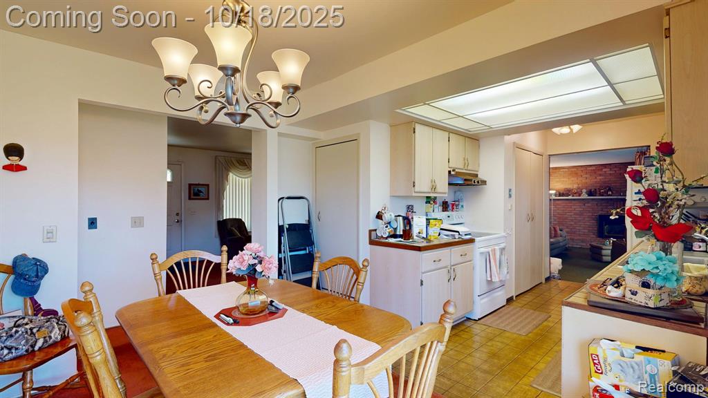 4148 Conne Mara Lane, Waterford, MI 48329 — Photo 9