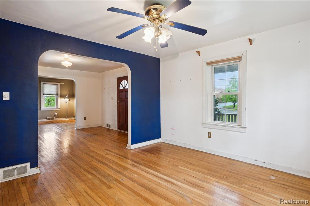260 S DEXTER Street, Pinckney, MI 48169 — Photo 51