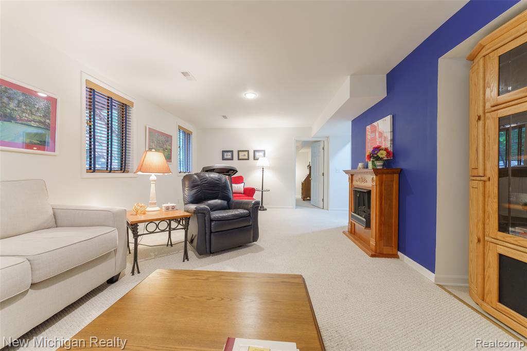 13111 Harbor Landings Drive, Fenton, MI 48430 — Photo 36