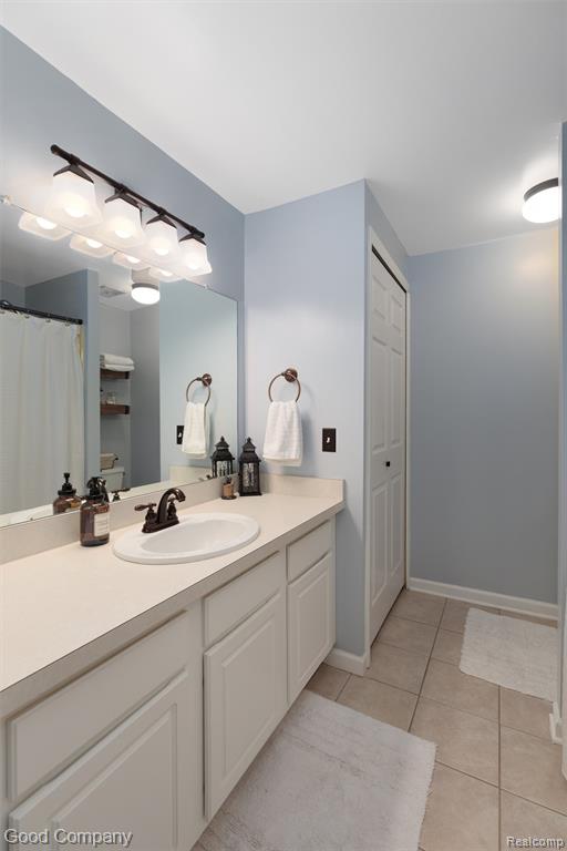 42146 Farragut Court, Northville, MI 48167 — Photo 20