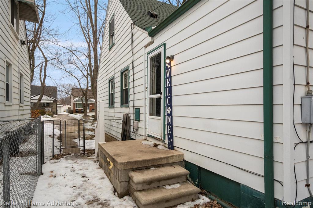 2085 Thomas Street, Lincoln Park, MI 48146 — Photo 45