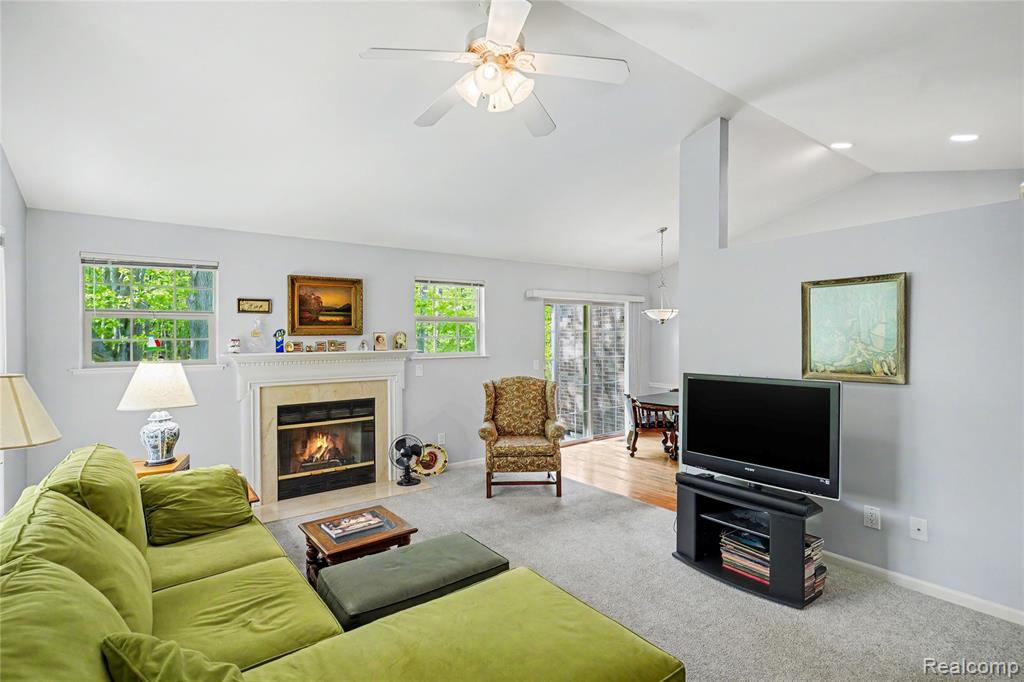4114 Stonebridge, Holly, MI 48442 — Photo 5