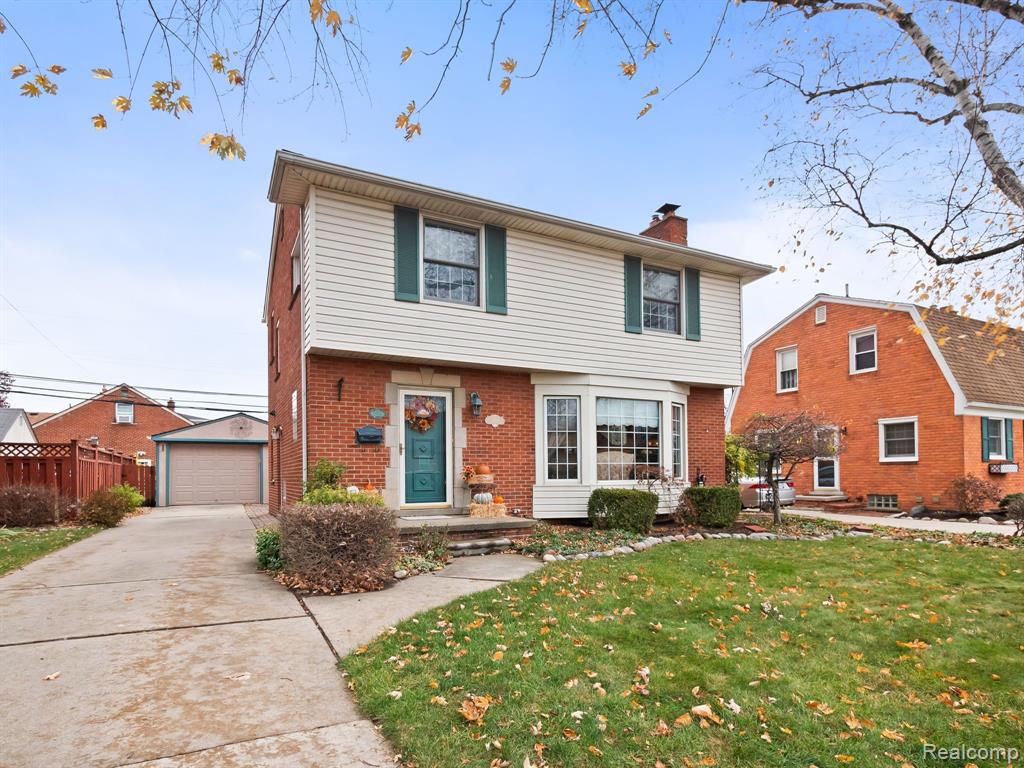 6713 ROSEDALE Boulevard, Allen Park, MI 48101 — Photo 2