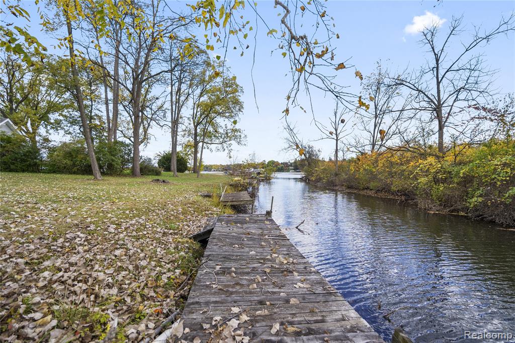 6675 Langtoft Street, West Bloomfield, MI 48324 — Photo 43
