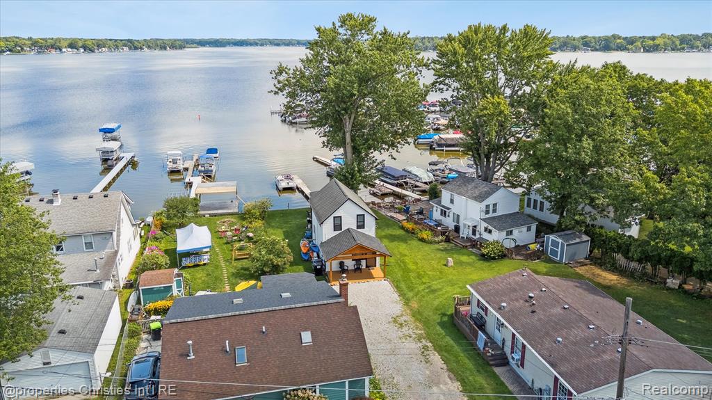 8980 Dexter Pinckney Road, Pinckney, MI 48169 — Photo 39