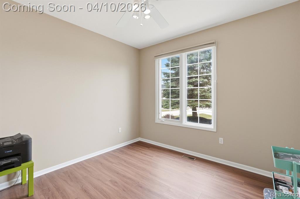 300 E Canford Park, Canton, MI 48187 — Photo 22