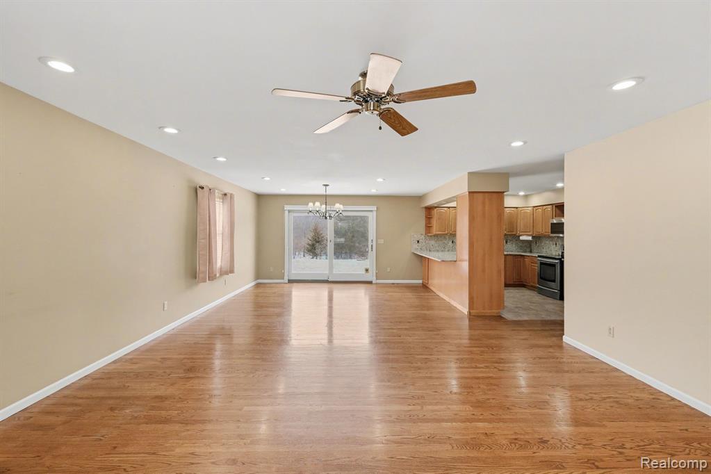 10085 N Hunt Court, Davison, MI 48423 — Photo 8