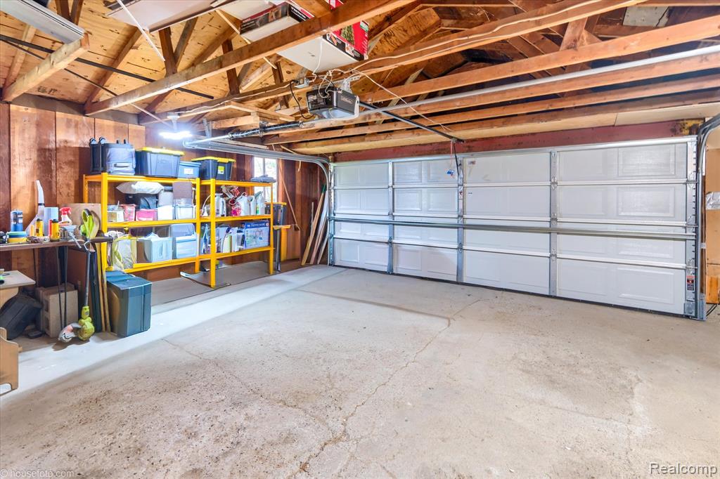 9254 N Genesee Road, Mount Morris, MI 48458 — Photo 21