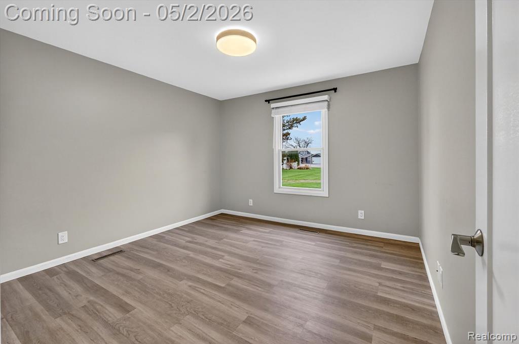 2264 Crane Road, Fenton, MI 48430 — Photo 34