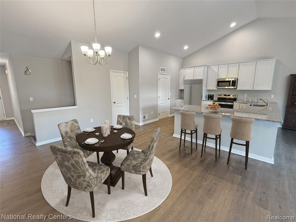303 Devonshire Drive, 7, Lapeer, MI 48446 — Photo 38