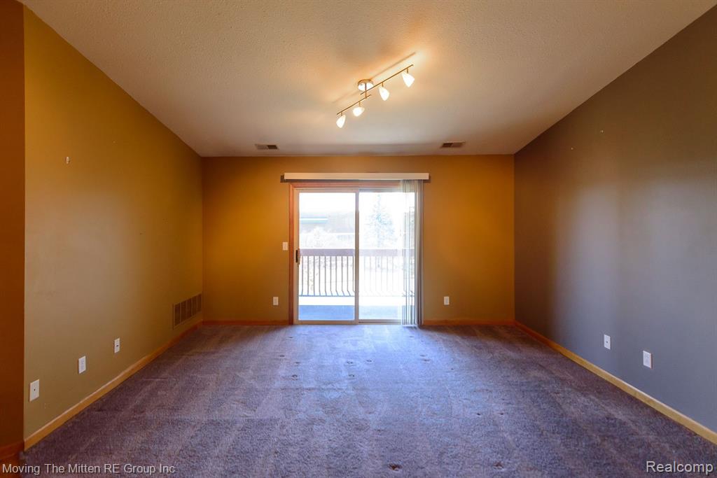 45725 PRAIRIEGRASS Court, 6, Van Buren, MI 48111 — Photo 3