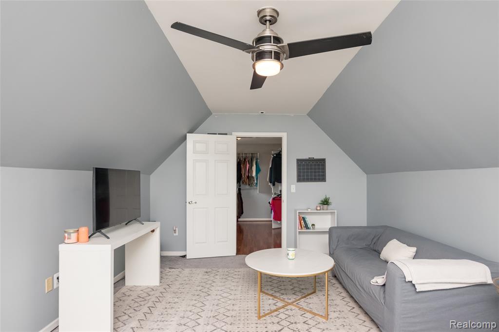 46431 Mariner Drive, Macomb, MI 48044 — Photo 43