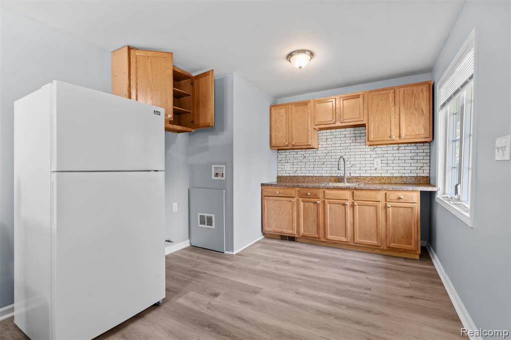 853 Melrose Street, Pontiac, MI 48340 — Photo 7