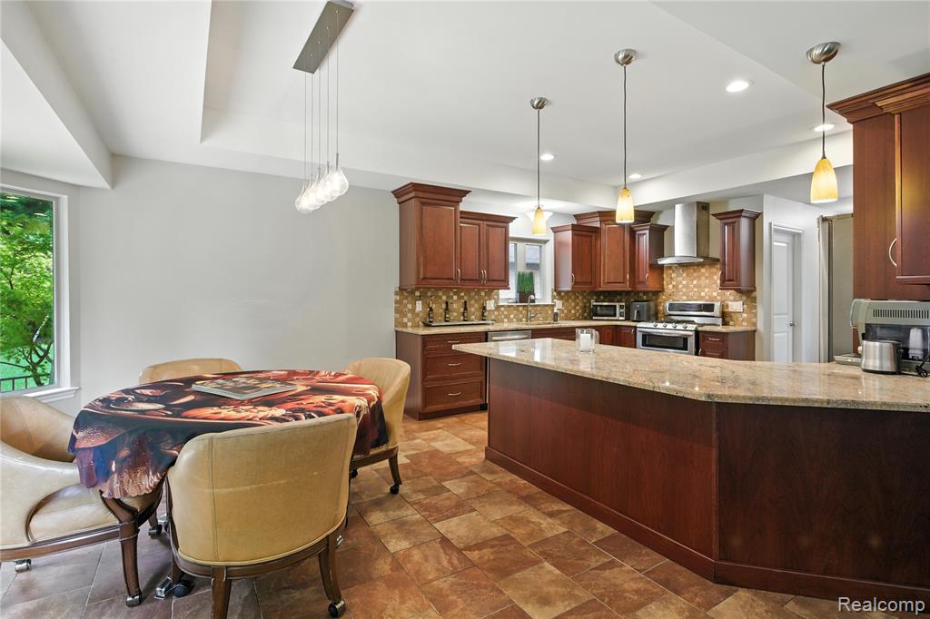 55937 Fallbrooke Drive, Macomb, MI 48042 — Photo 8