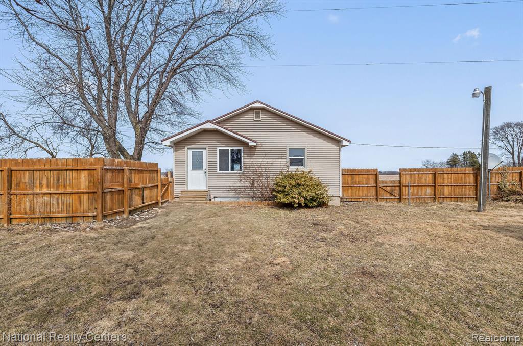 4511 LENTZ Road, Standish, MI 48658 — Photo 6