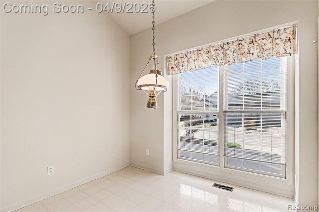 39700 Muirfield Lane, Northville, MI 48168 — Photo 12