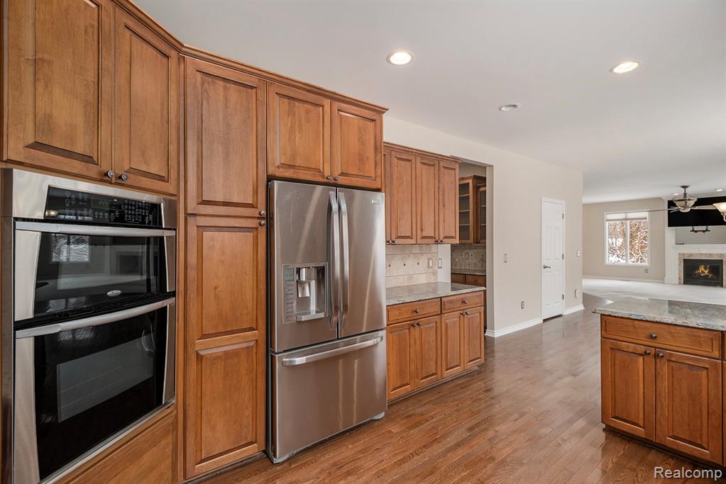 2298 Meadow Court, Leonard, MI 48367 — Photo 13