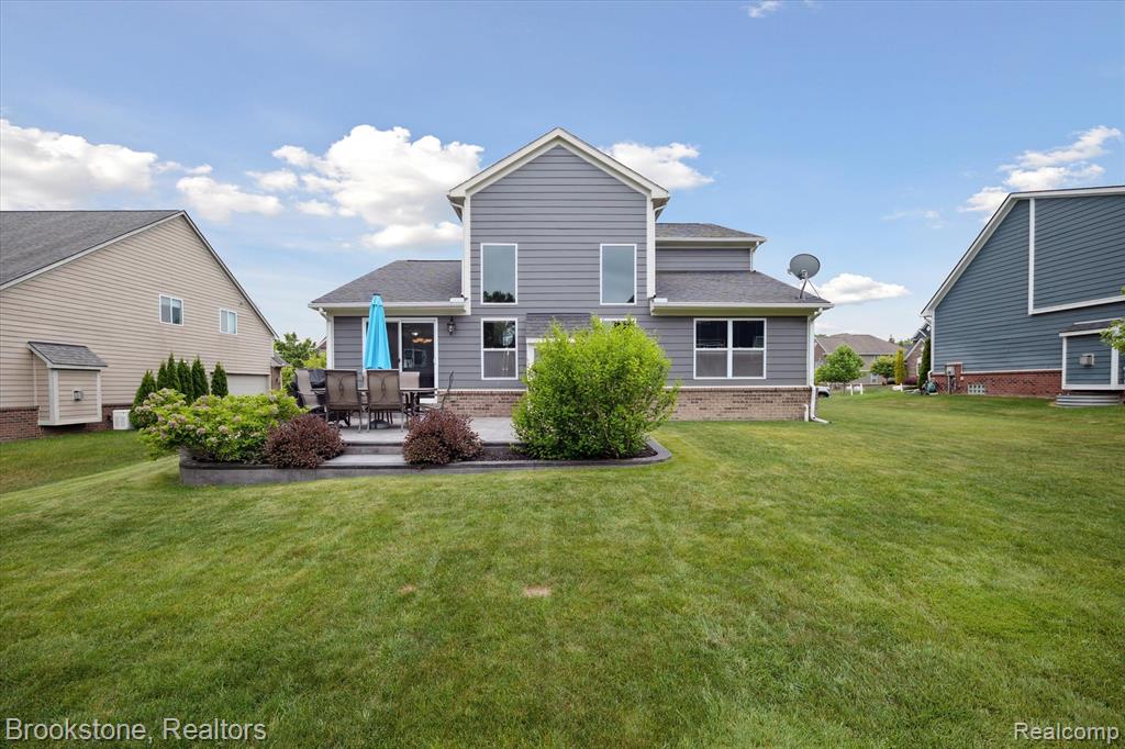 7422 S Village Drive, Clarkston, MI — Photo 48