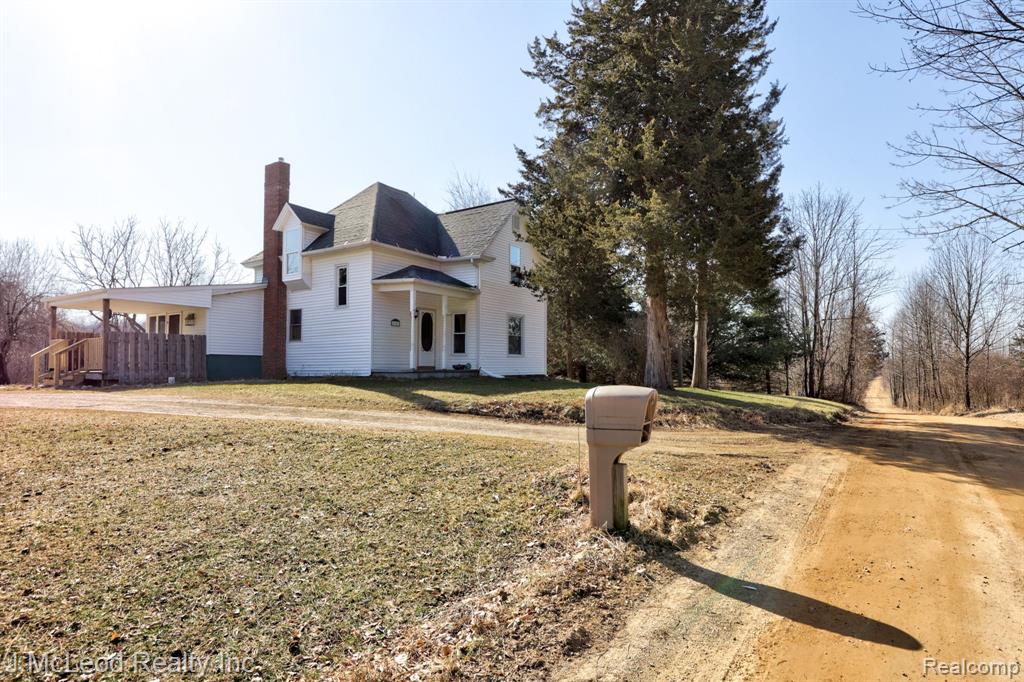 3301 Hanlin Road, Millington, MI 48746 — Photo 2