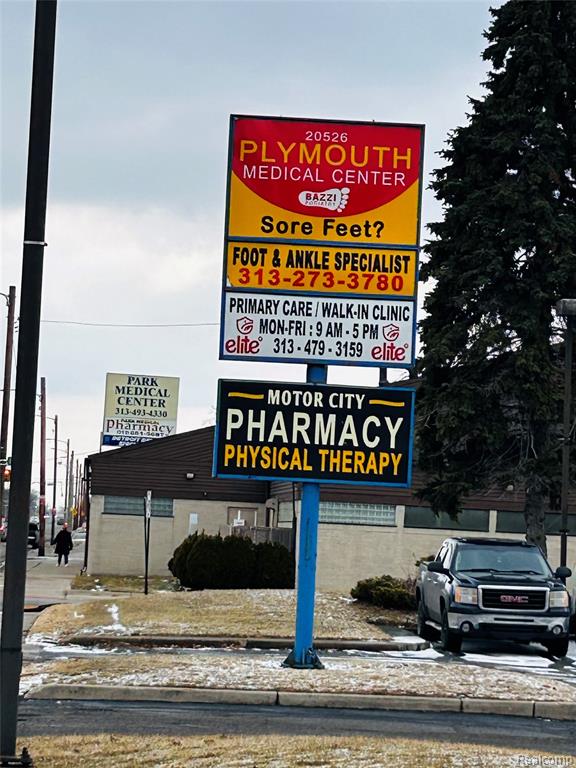 20526 Plymouth Road, Detroit, MI 48228