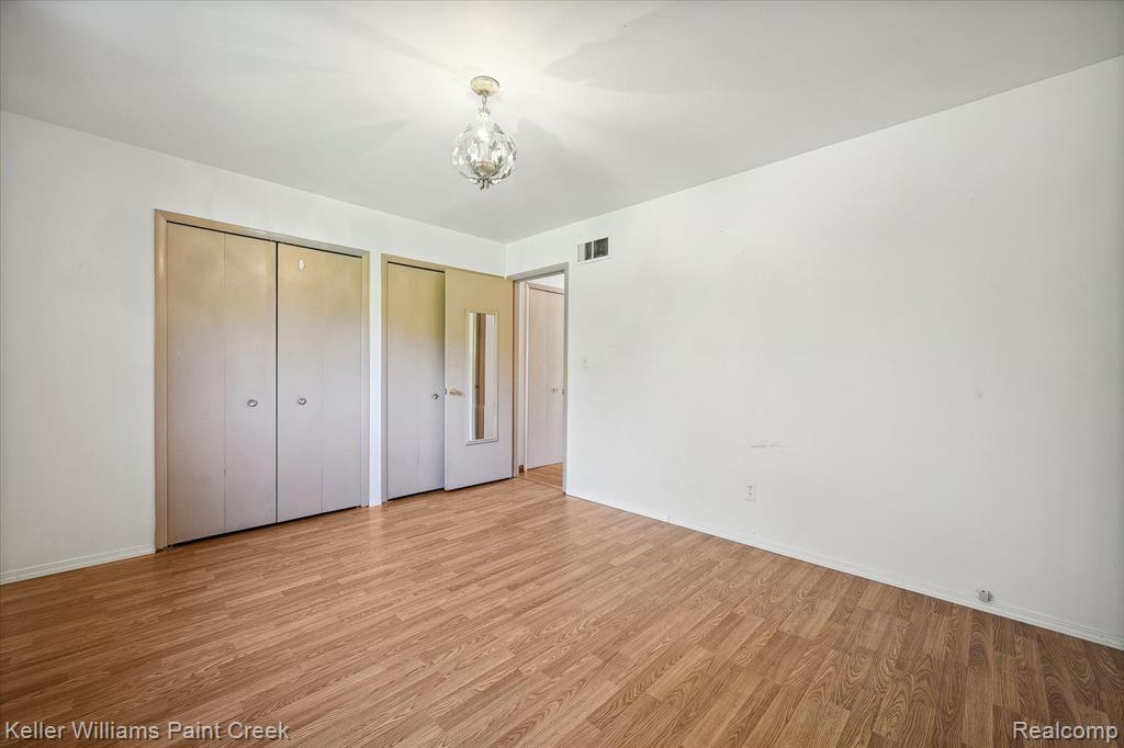 1852 MIDVALE Avenue, Ypsilanti, MI 48197 — Photo 25