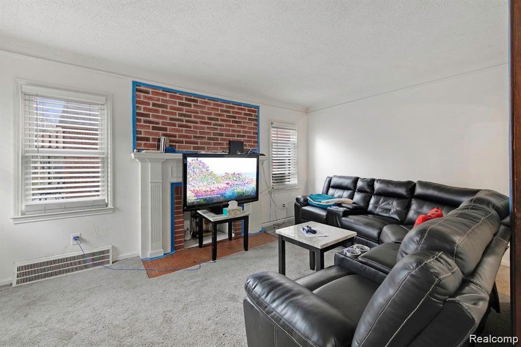 6849 Rosemont Avenue, Detroit, MI 48228 — Photo 15