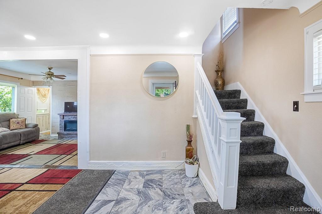 4663 Mead Street N, Dearborn, MI 48126 — Photo 12