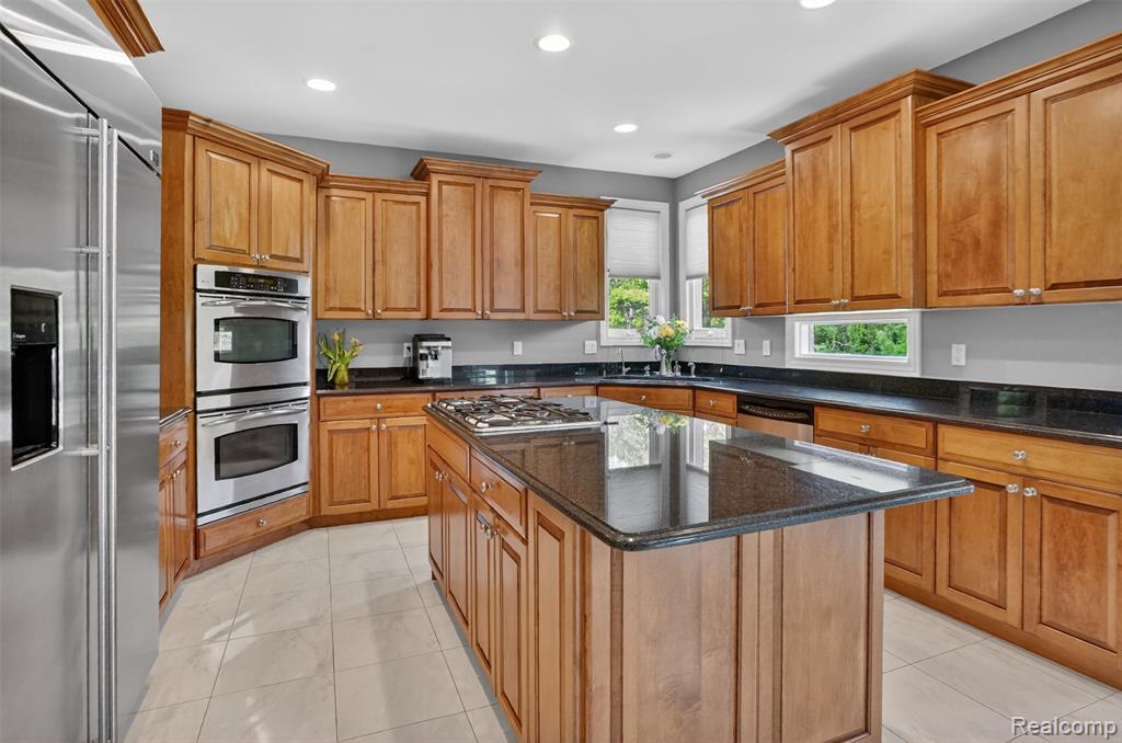 2747 Pebble Beach Drive, Oakland, MI — Photo 9