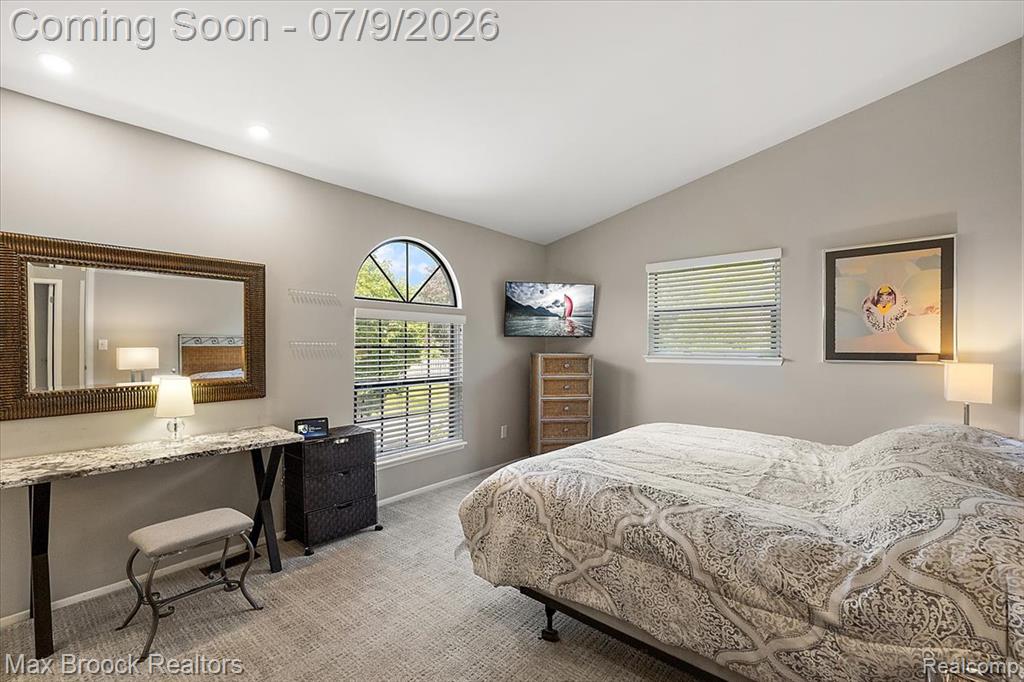 5601 Drake Hollow Drive W, West Bloomfield, MI — Photo 28
