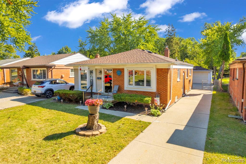 4209 Vassar Street, Dearborn Heights, MI 48125 — Photo 2