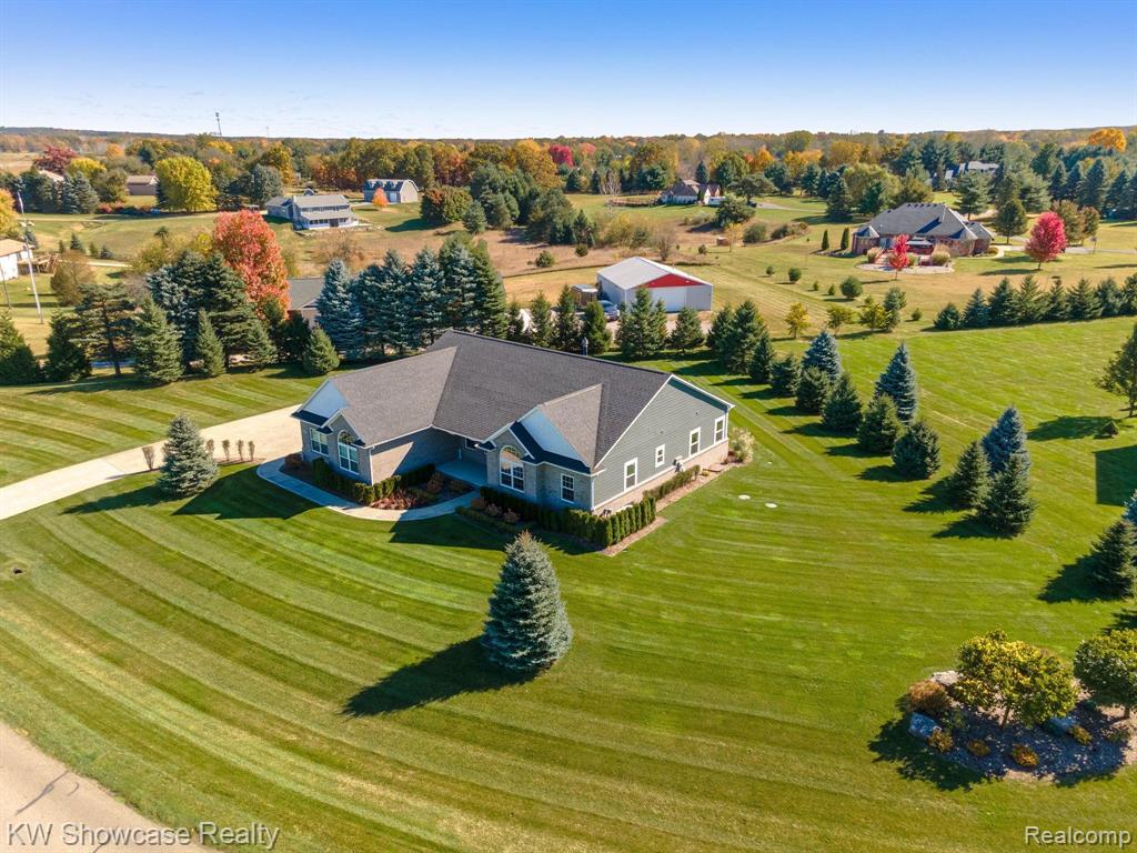 4276 TAGGETT LAKE Drive, Highland, MI — Photo 45