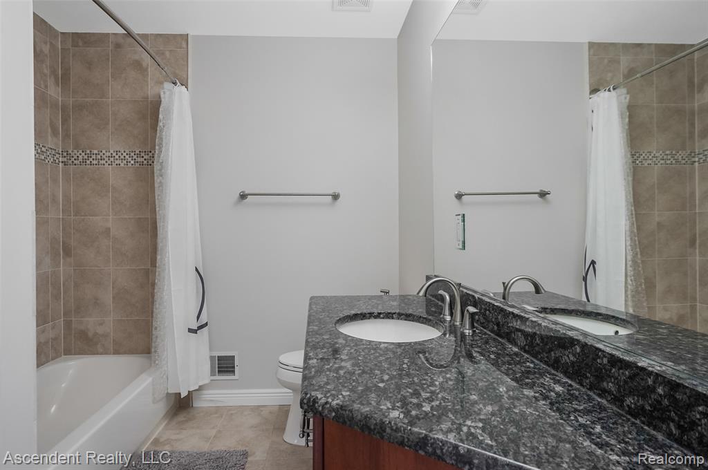 48392 Binghampton Drive, Northville, MI 48168 — Photo 28