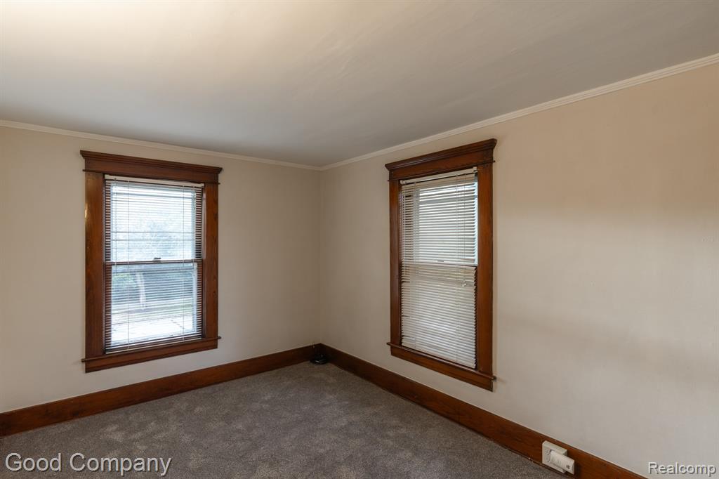 909 S Center Street, Royal Oak, MI 48067 — Photo 19