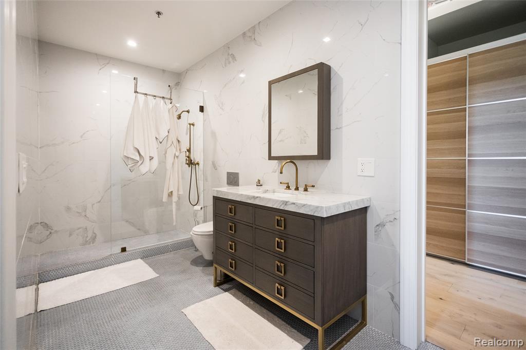 2987 Franklin Street, PENTHOUSE, Detroit, MI 48207 — Photo 21