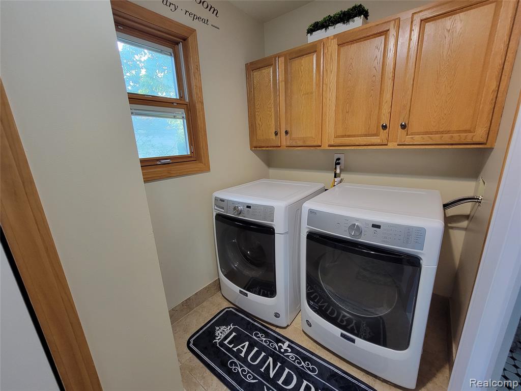 9658 Blauvelt Drive, Grosse Ile, MI 48138 — Photo 11