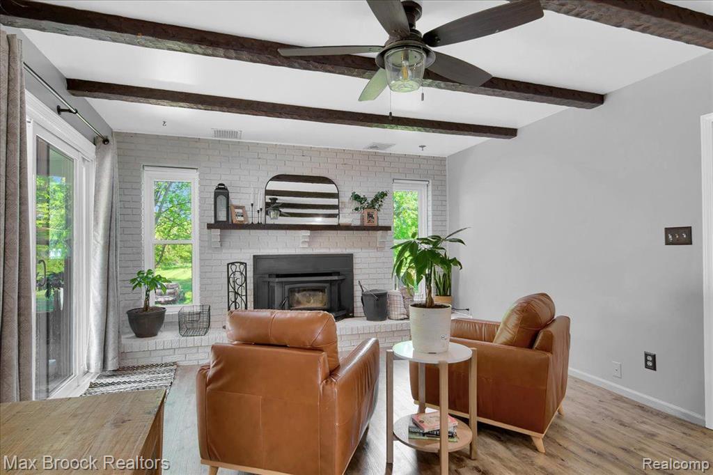 8360 Parker, Saline, MI 48176 — Photo 16