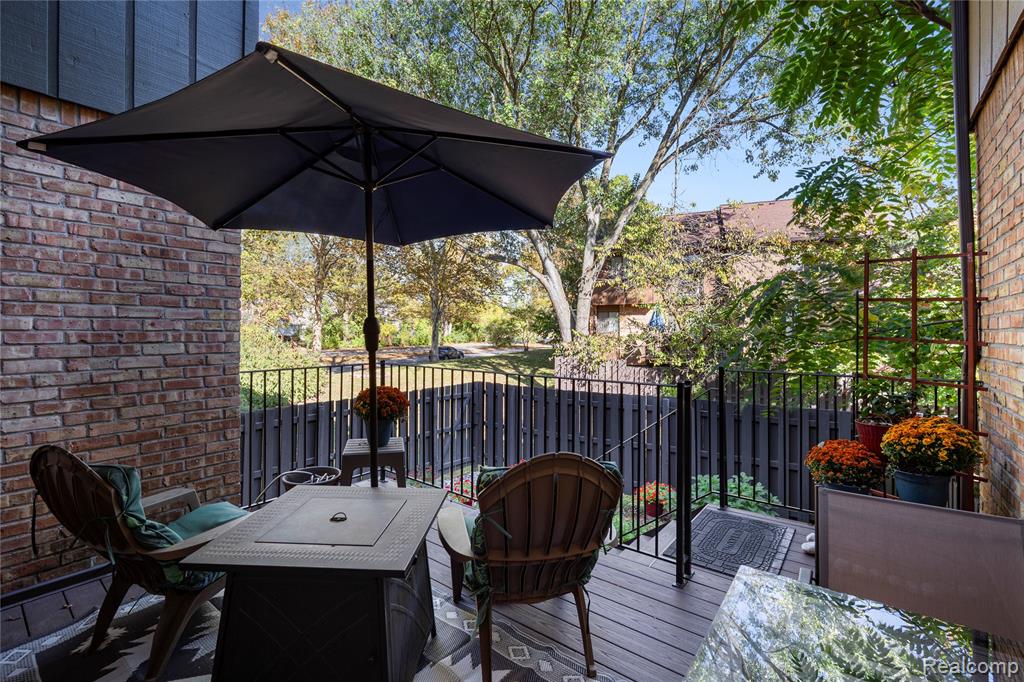 2626 Traver Boulevard, Ann Arbor, MI 48105 — Photo 28