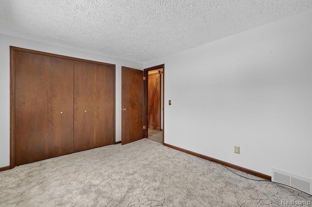 500 Granger Road, Ortonville, MI 48462 — Photo 34